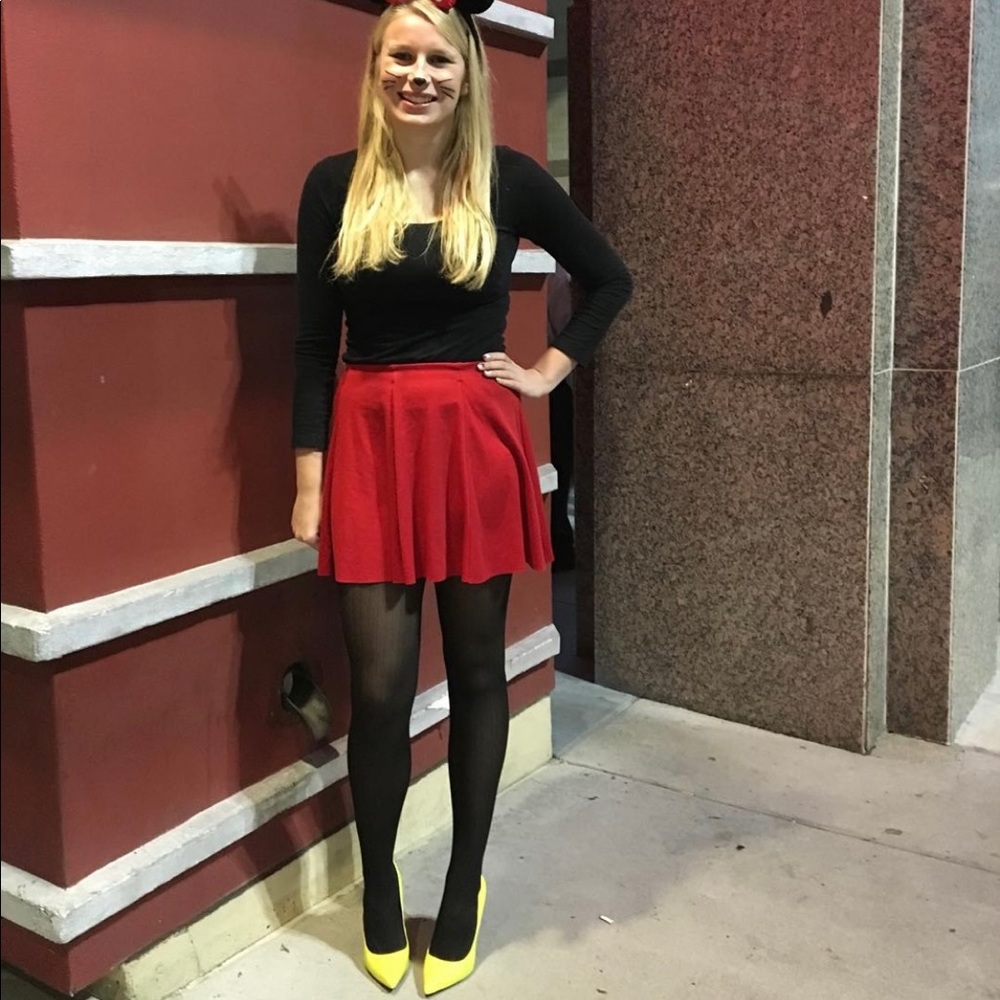 Zara red medium mini skirt